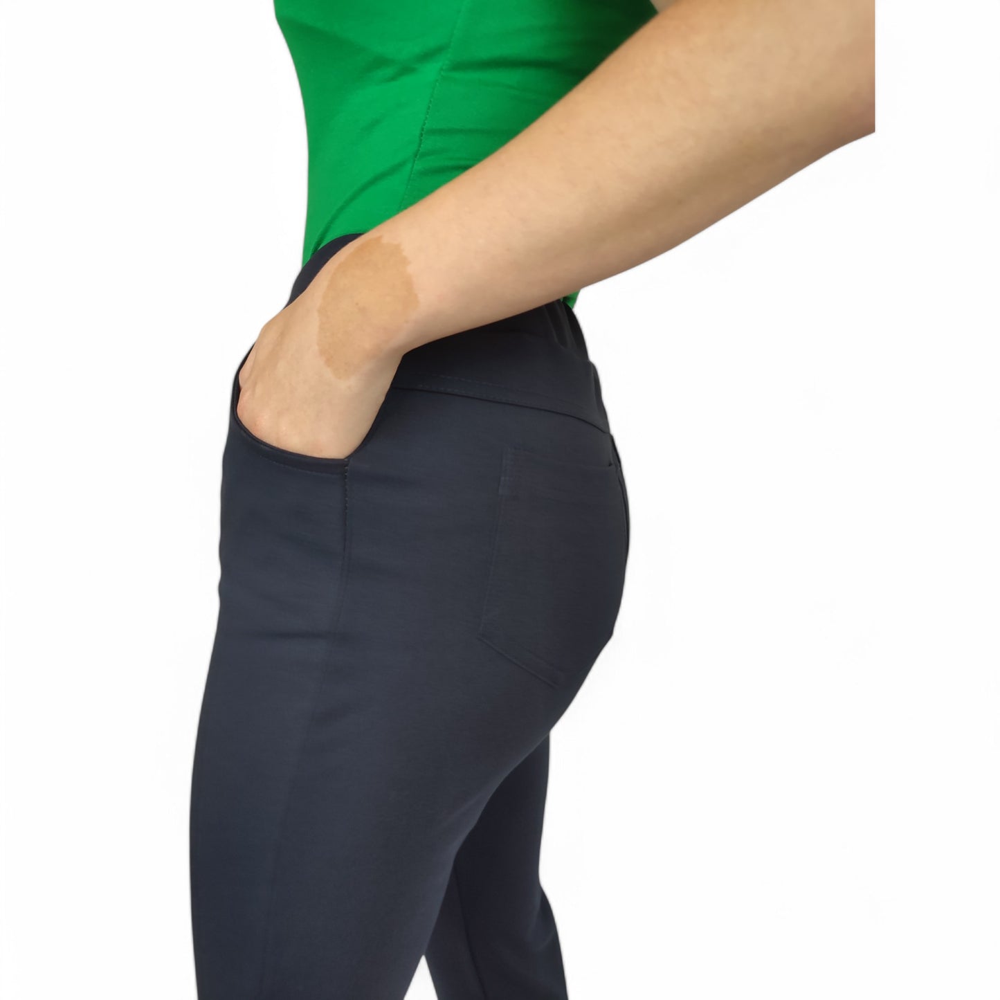 Joggpants in Dunkelblau
