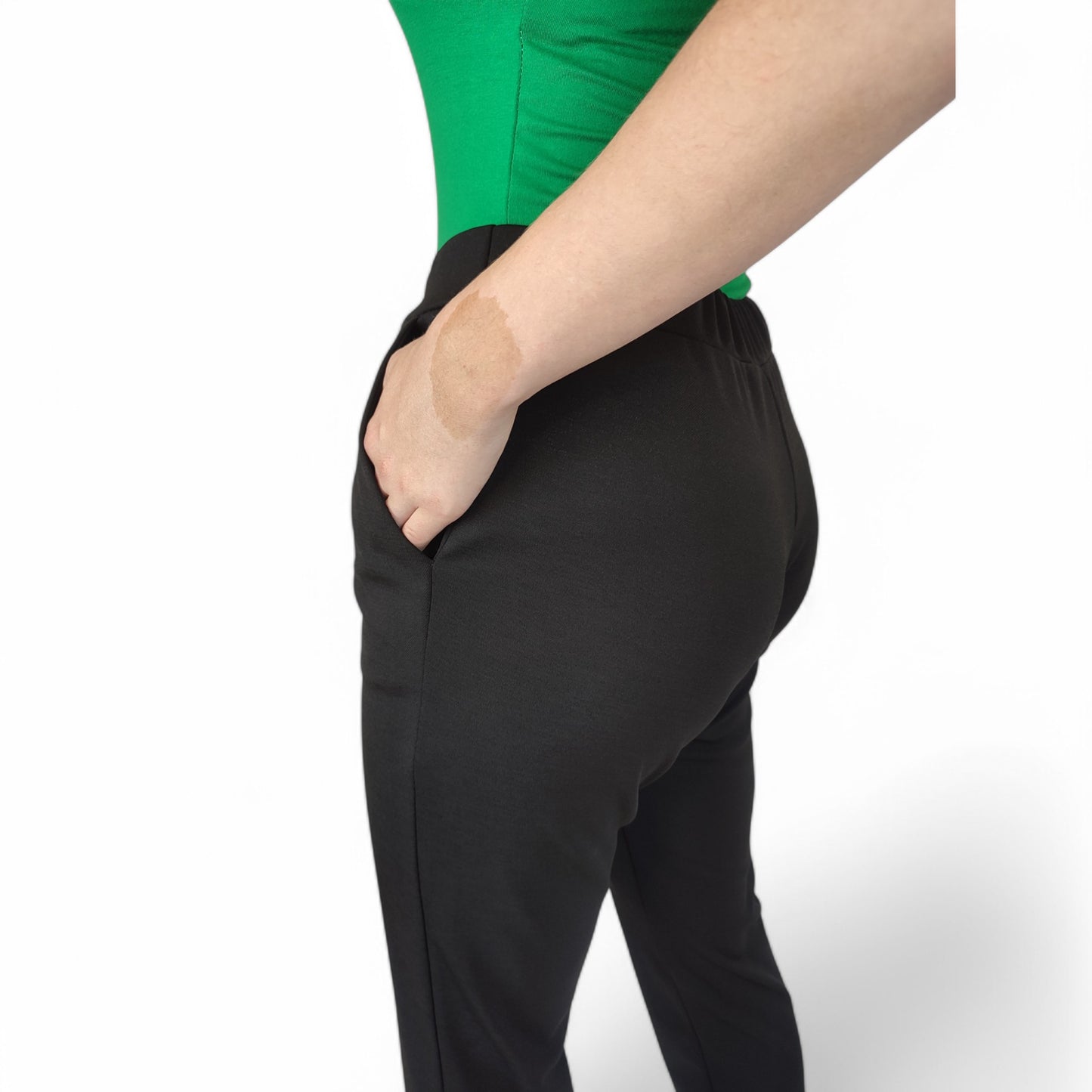Wohlfühlhose in Schwarz