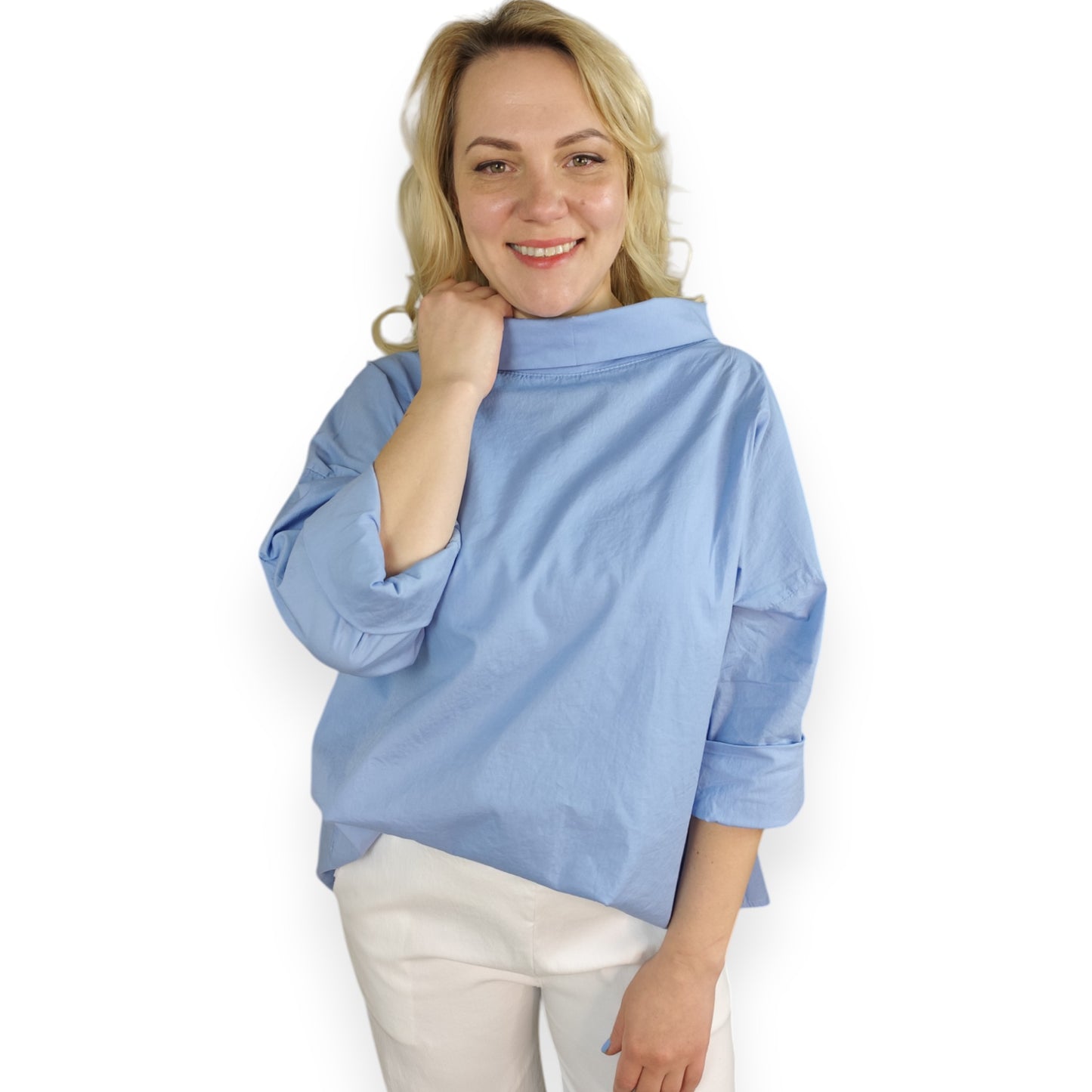 Bluse mit Kragen in Hellblau