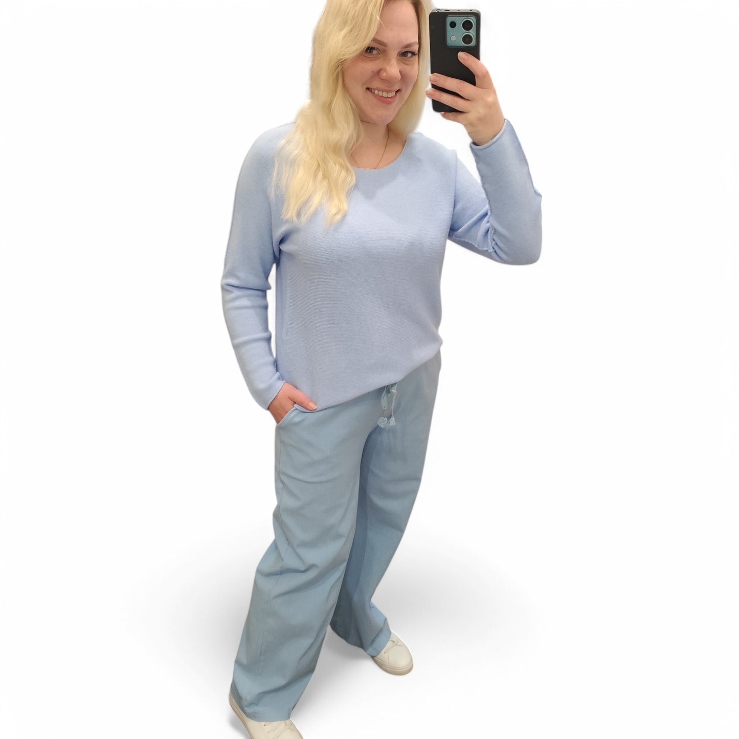 Wide-Leg Hose in Hellblau