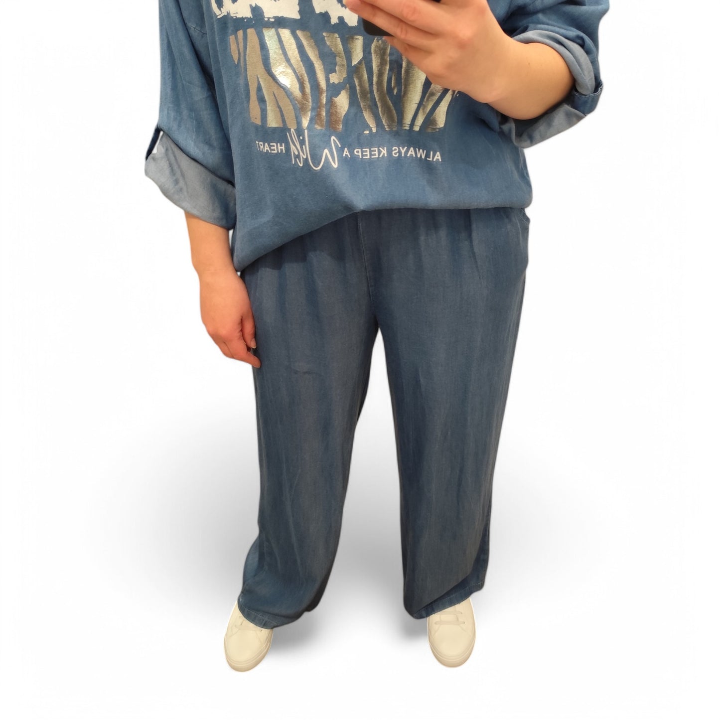 Wide-Leg Hose in Denimblau