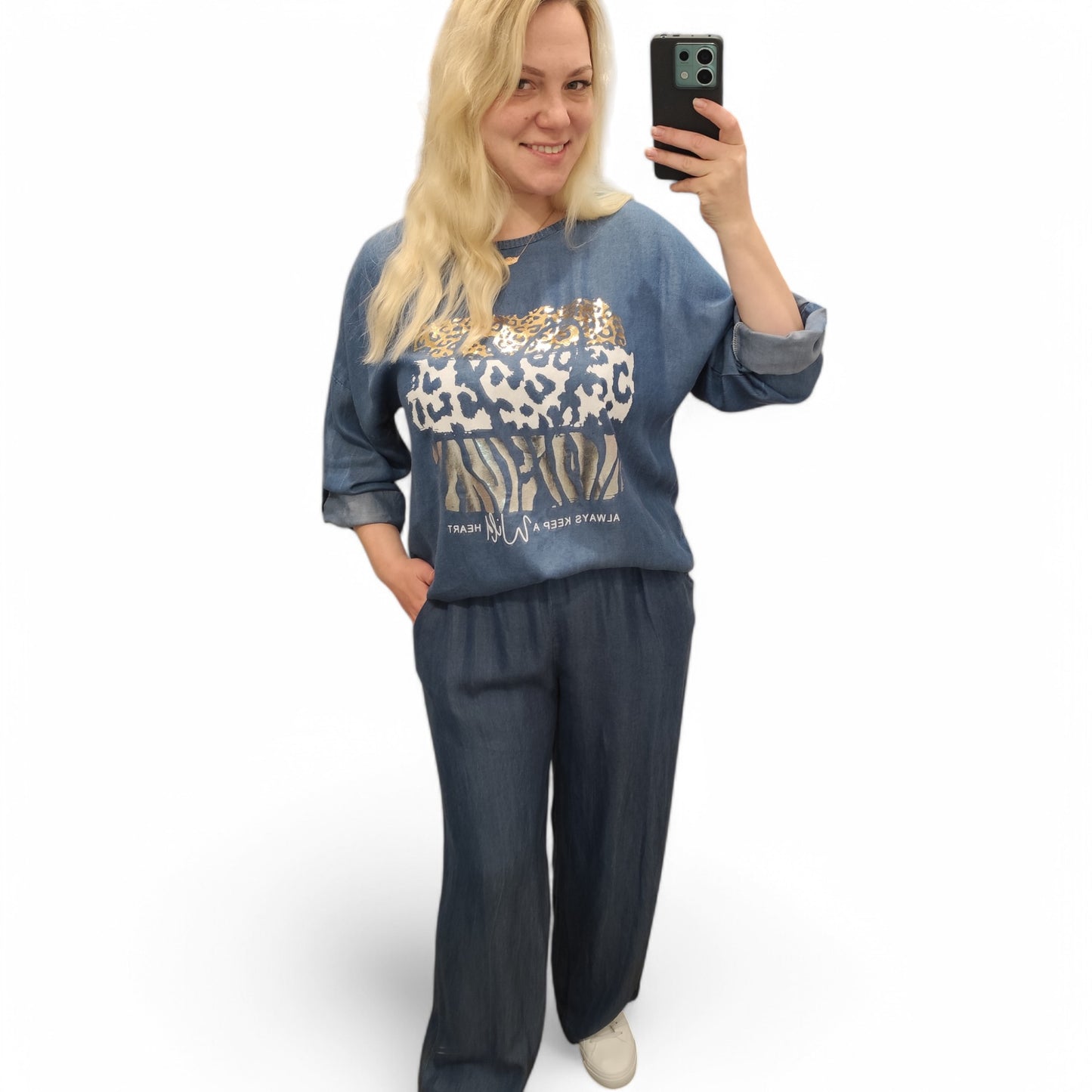 Shirt in Denimblau mit Aufdruck