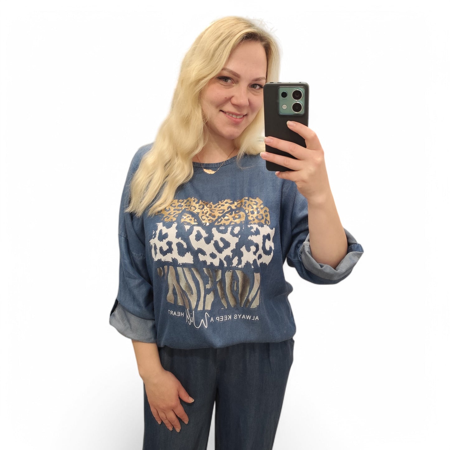 Shirt in Denimblau mit Aufdruck