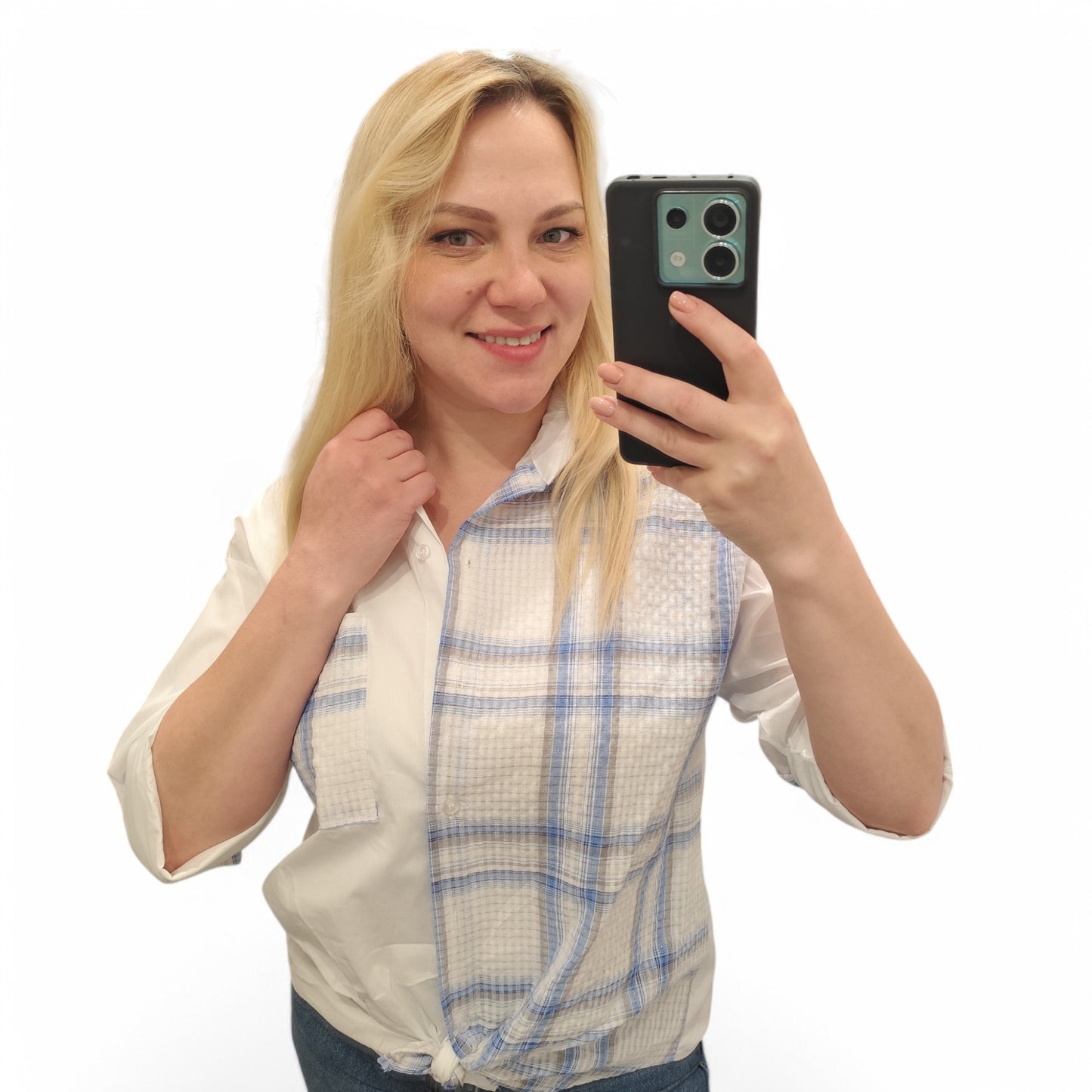 Karo-Bluse zum Knoten in Blau-Weiß