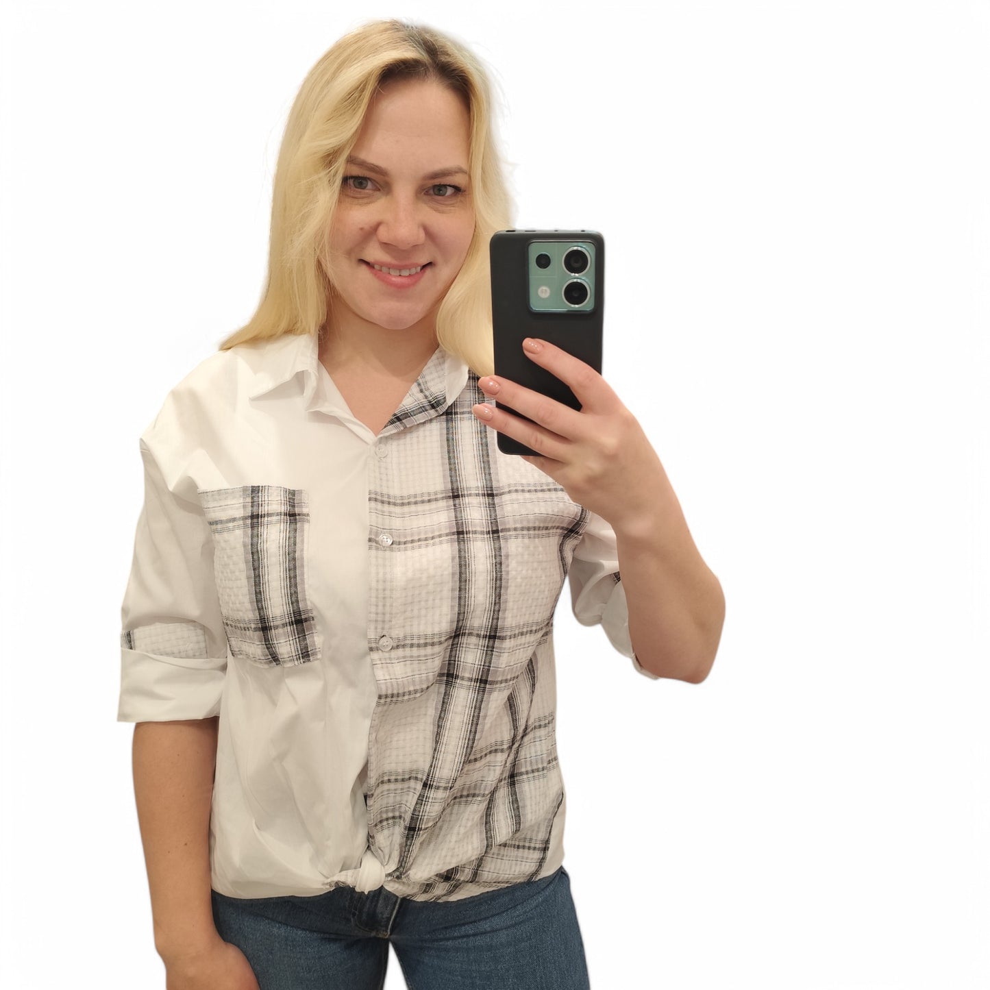 Karo-Bluse zum Knoten in Schwarz-Weiß