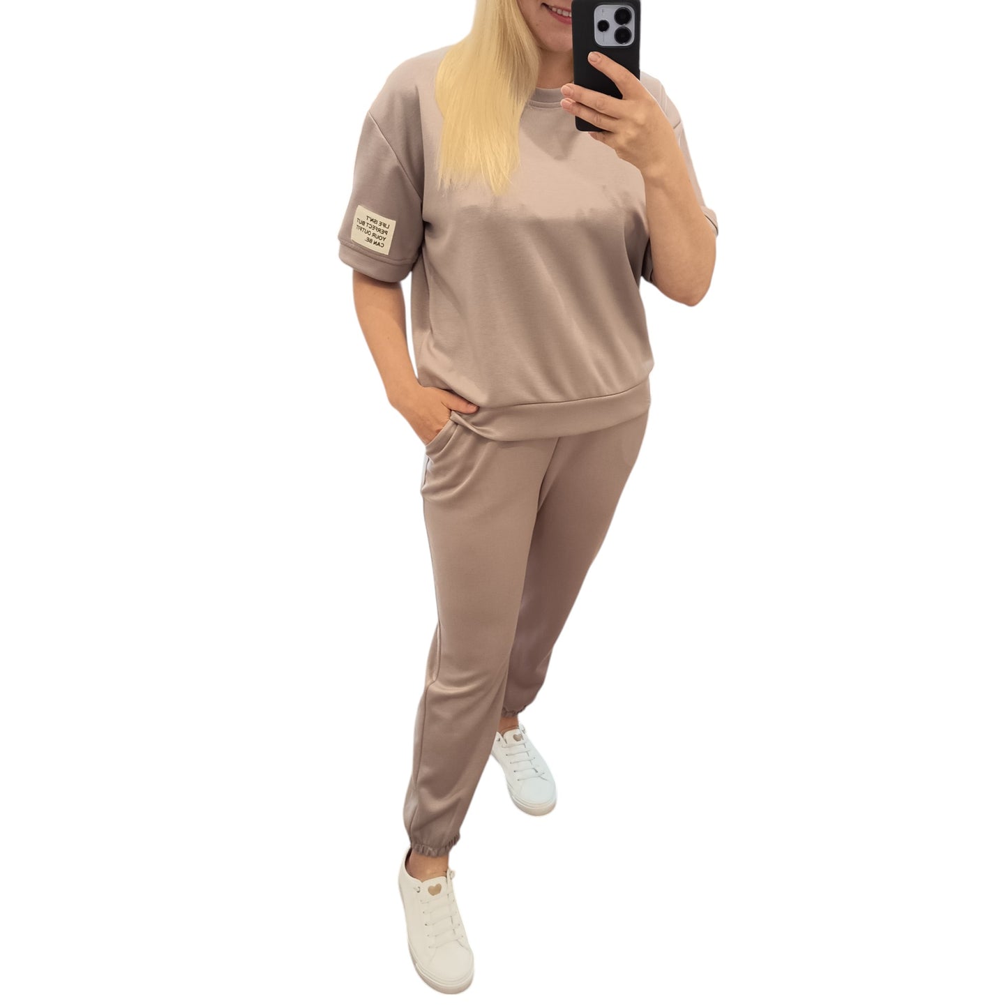 kurzärmliger Jogginganzug/ Jogging Zweiteiler in Braun
