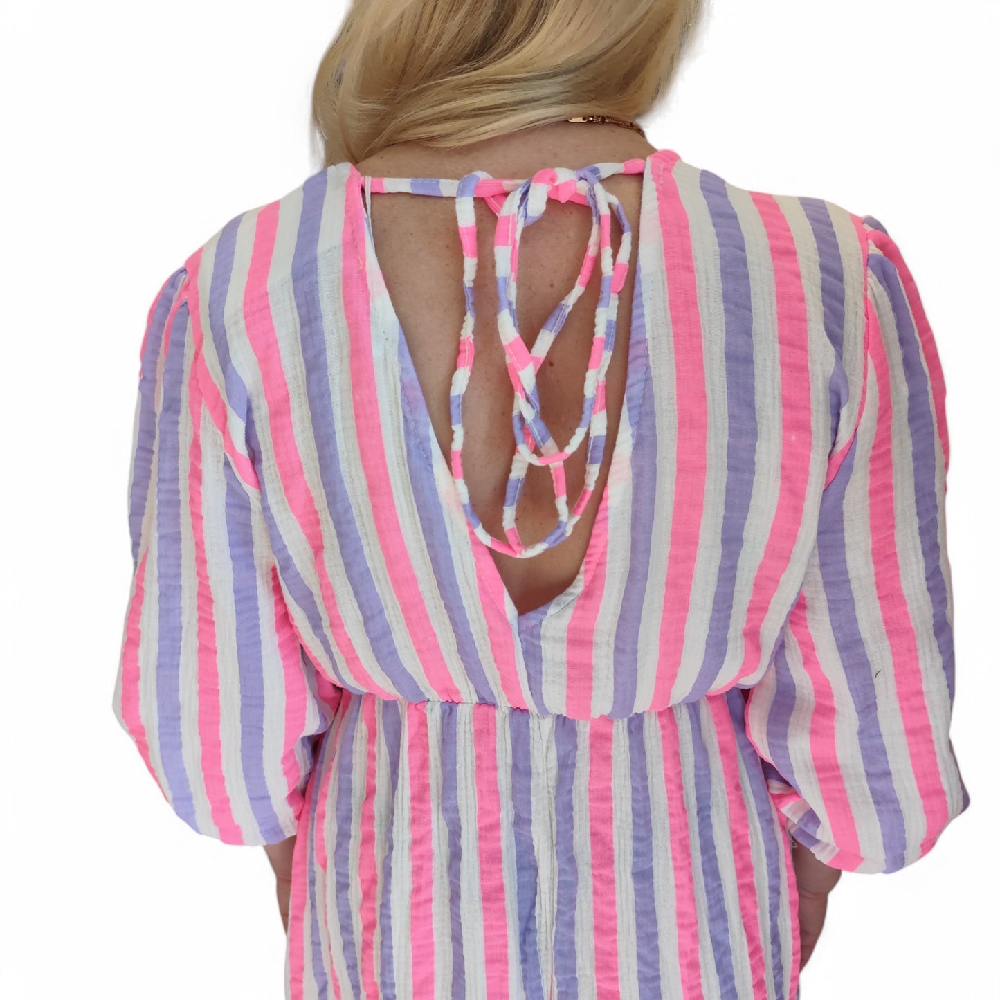 Gestreiftes Musselin Kleid in Flieder-Pink-Weiß
