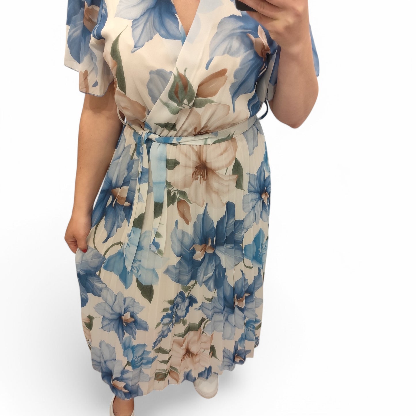 Kleid mit floralem Muster in Blau-Weiß