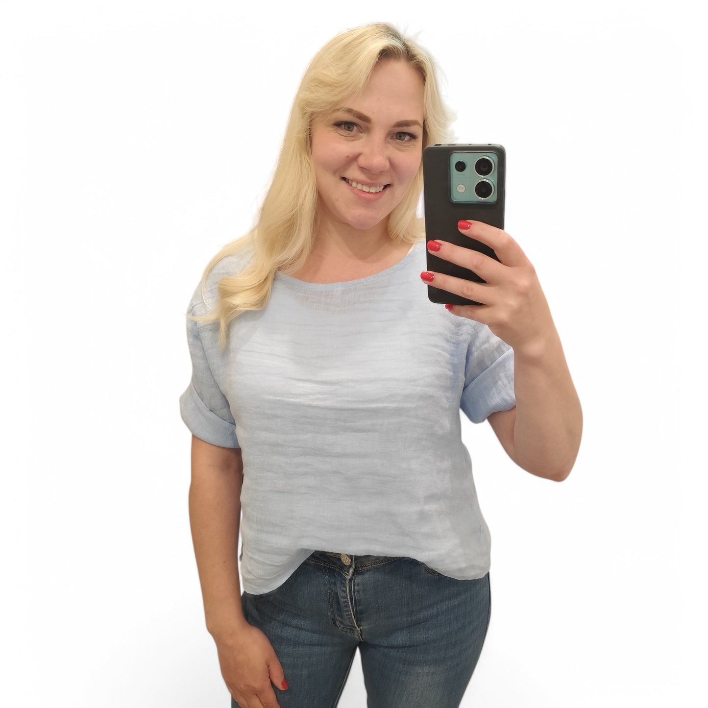 Leinenshirt mit Knopfleiste hinten in Hellblau