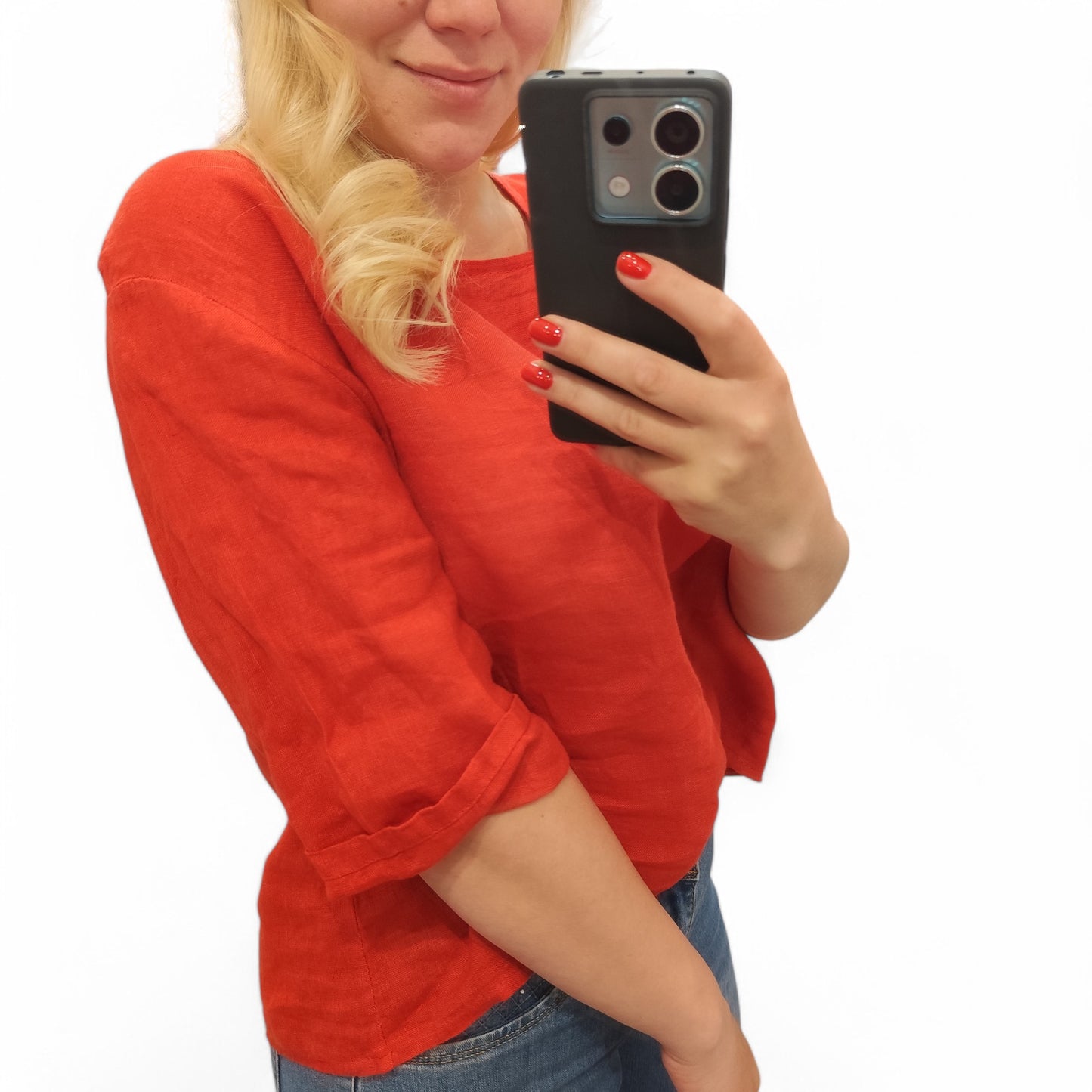 Leinenshirt mit Knopfleiste hinten in Rot