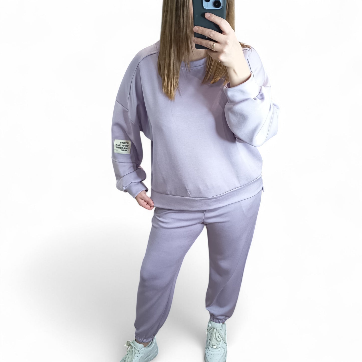 langärmliger Jogginganzug/ Jogging Zweiteiler in Flieder