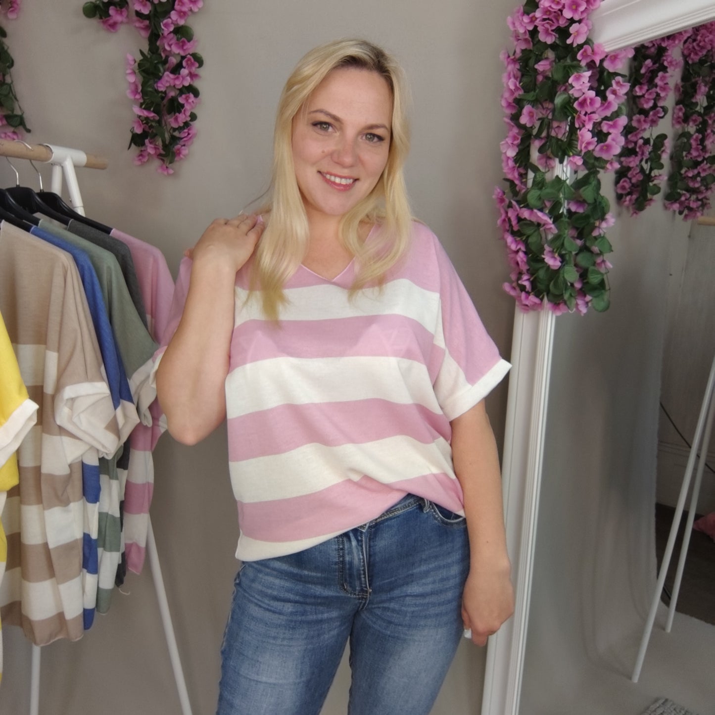 Kurzarm-Shirt in Rosa-Weiß