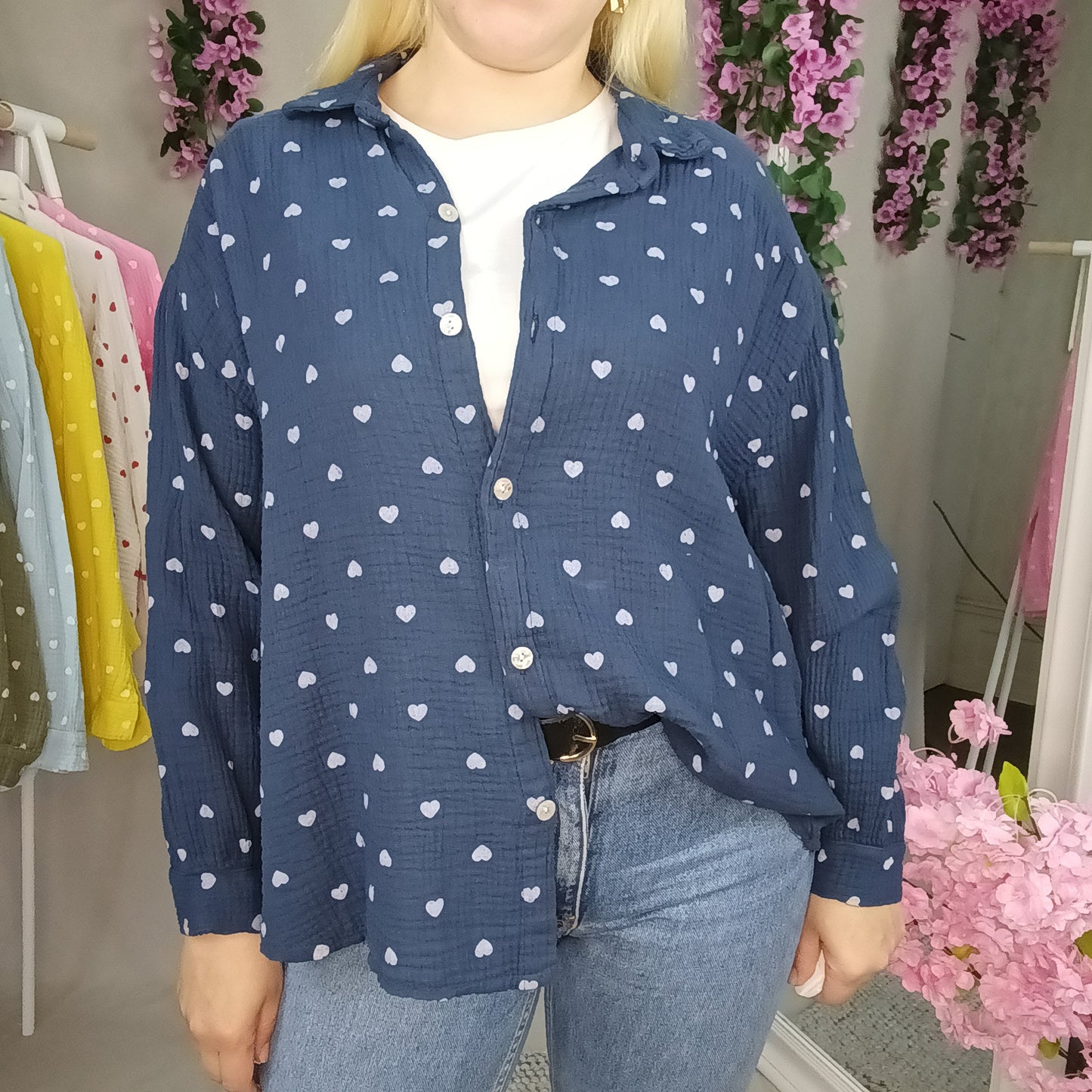 Musselin Bluse mit Herzchen in Dunkelblau
