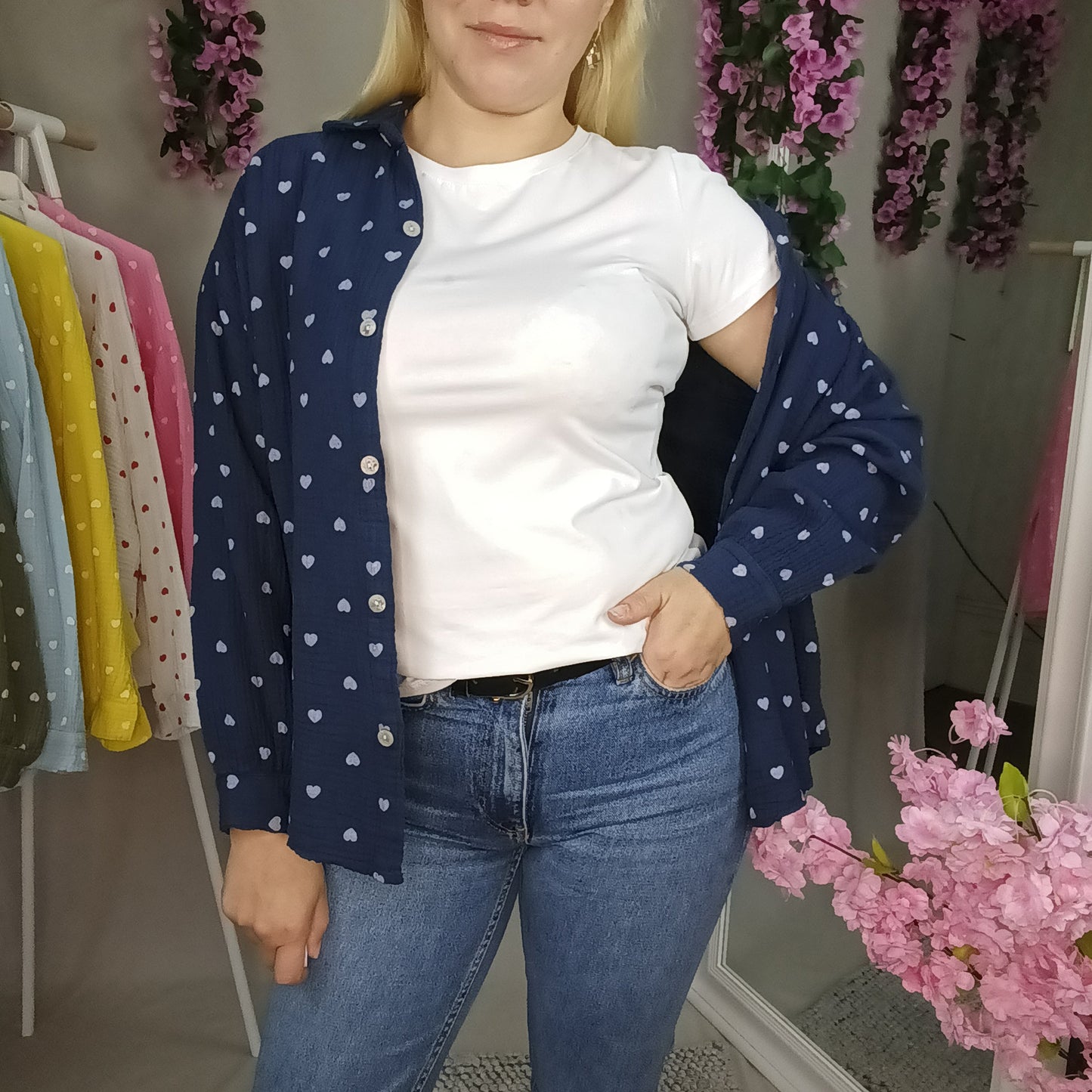 Musselin Bluse mit Herzchen in Dunkelblau