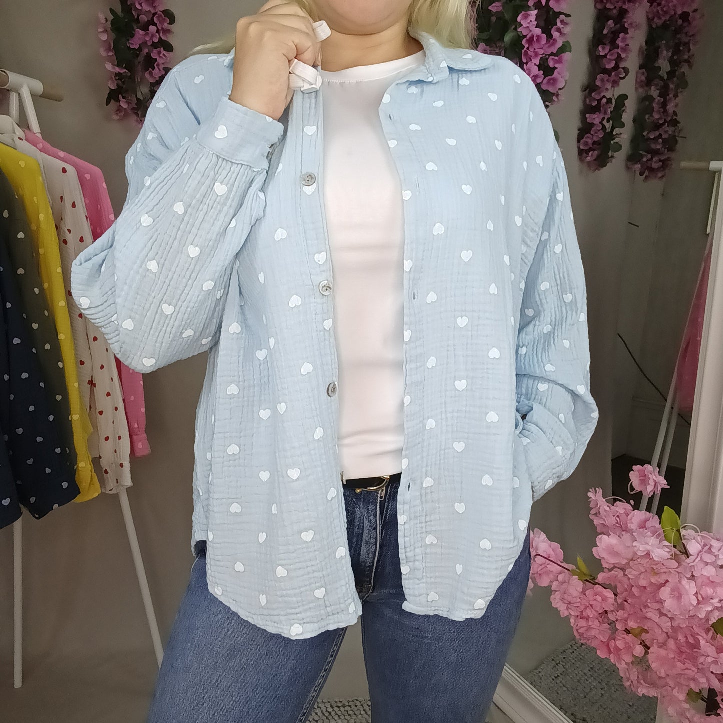 Musselin Bluse mit Herzchen in Hellblau