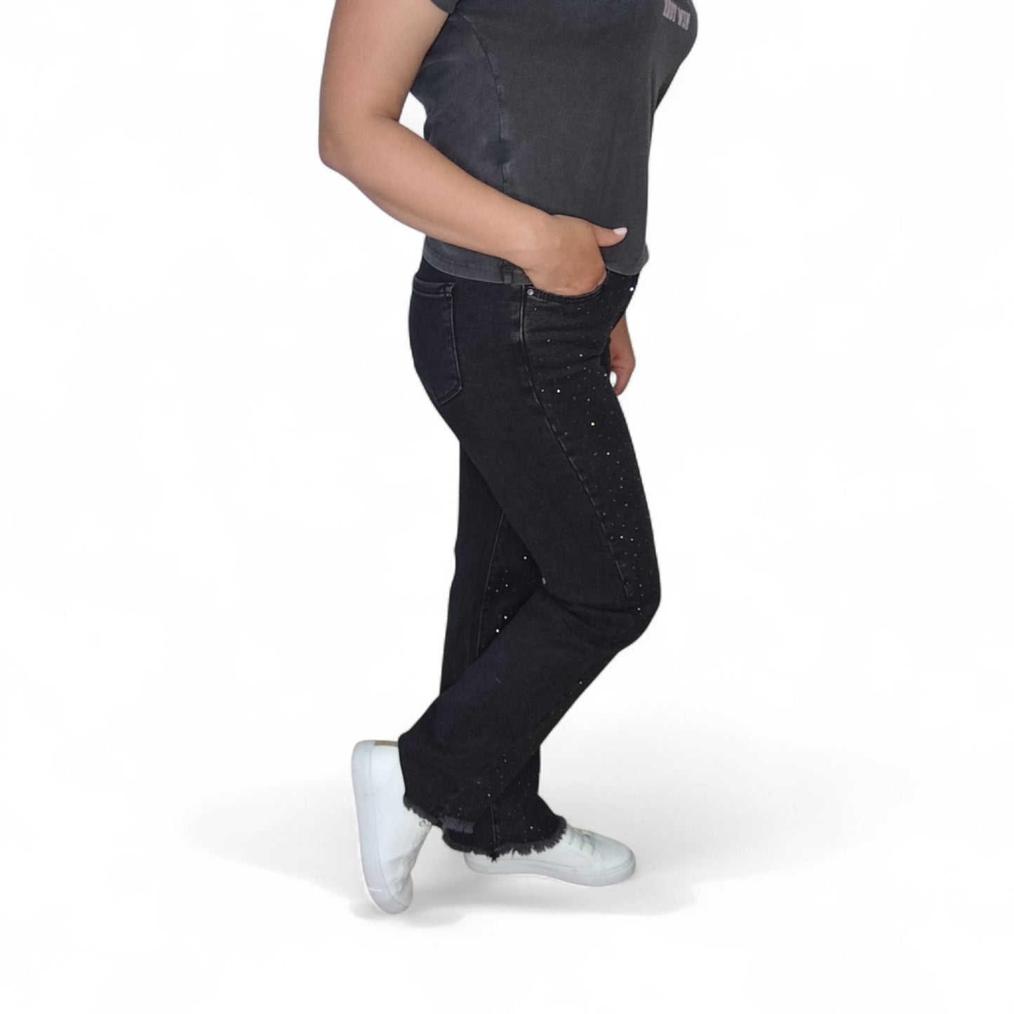 Gerade Jeans in Schwarz mit Strasssteinchen