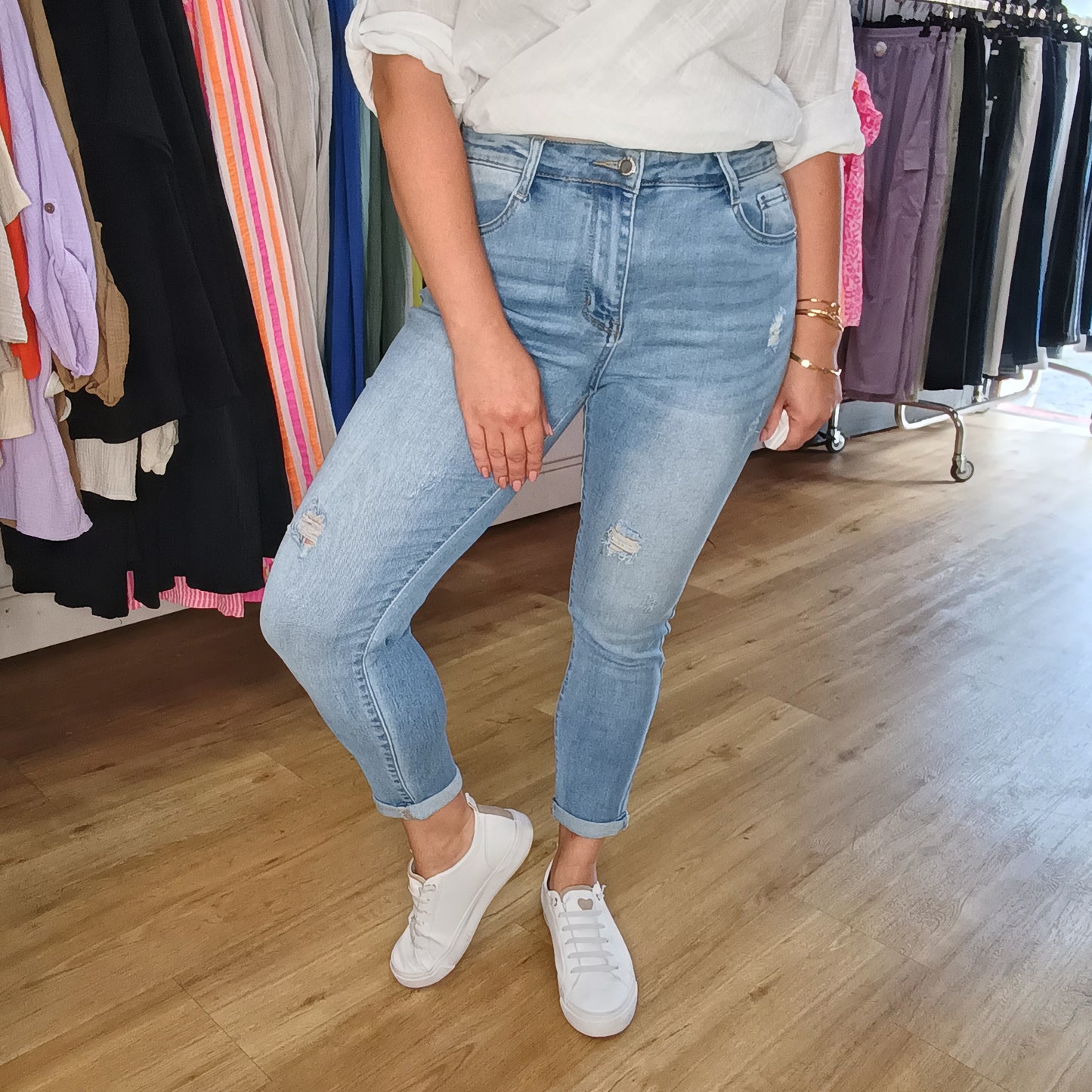 Slim Fit Jeans mit Waschungen