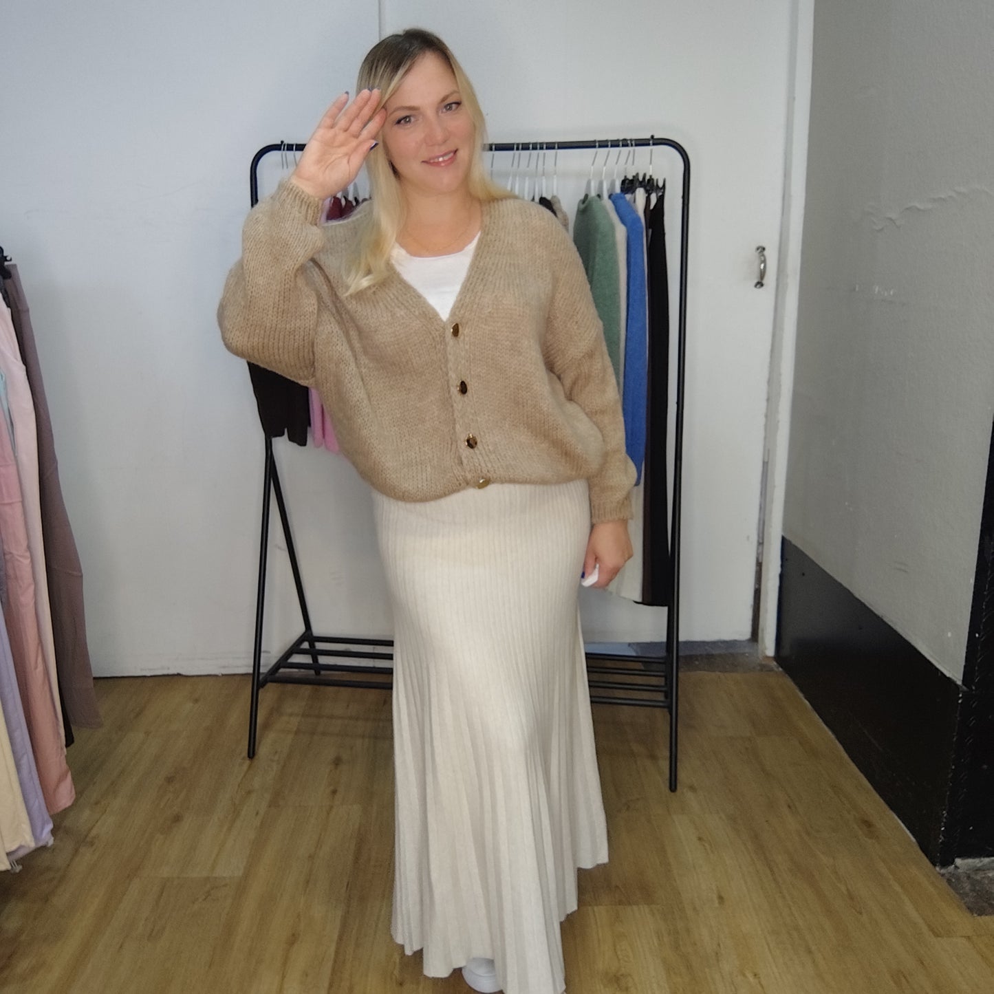 Strickjacke "Steff" in Braun