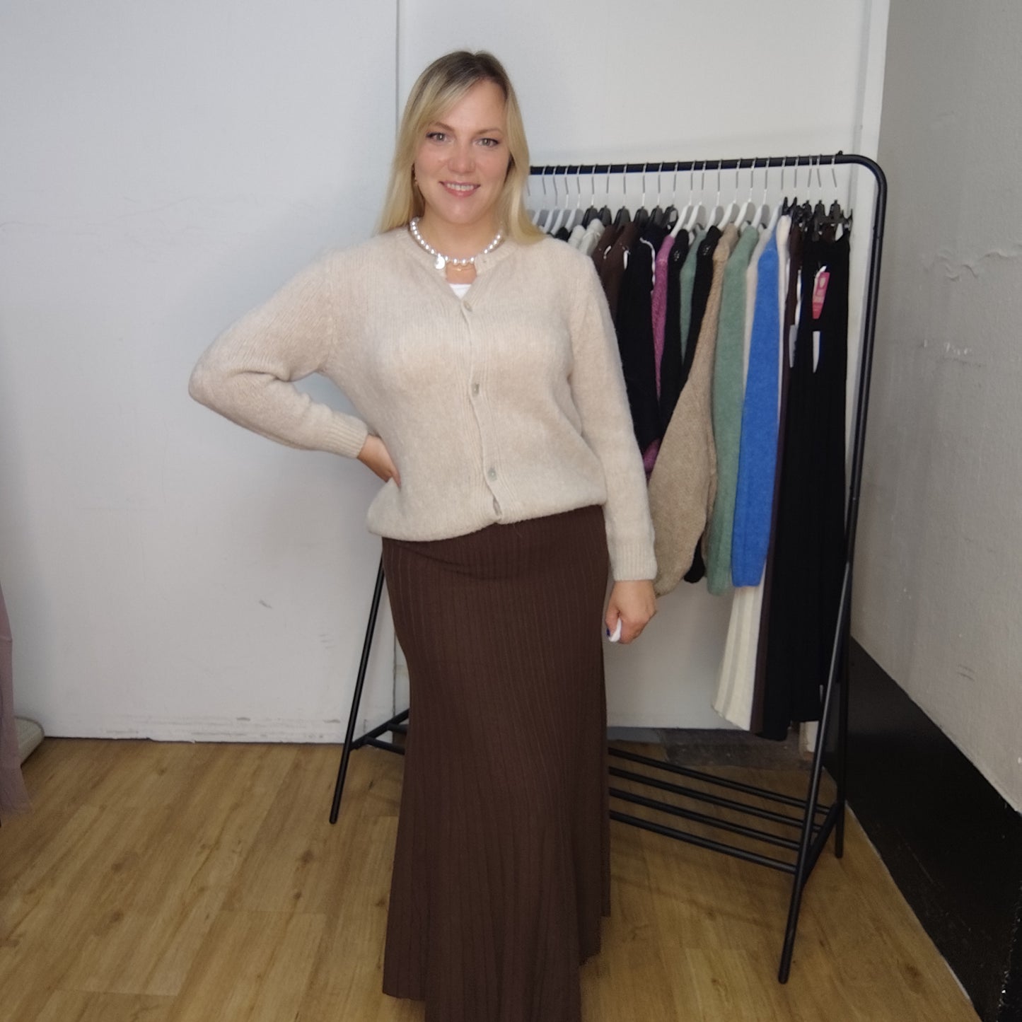 Strickjacke "Vanni" in Beige