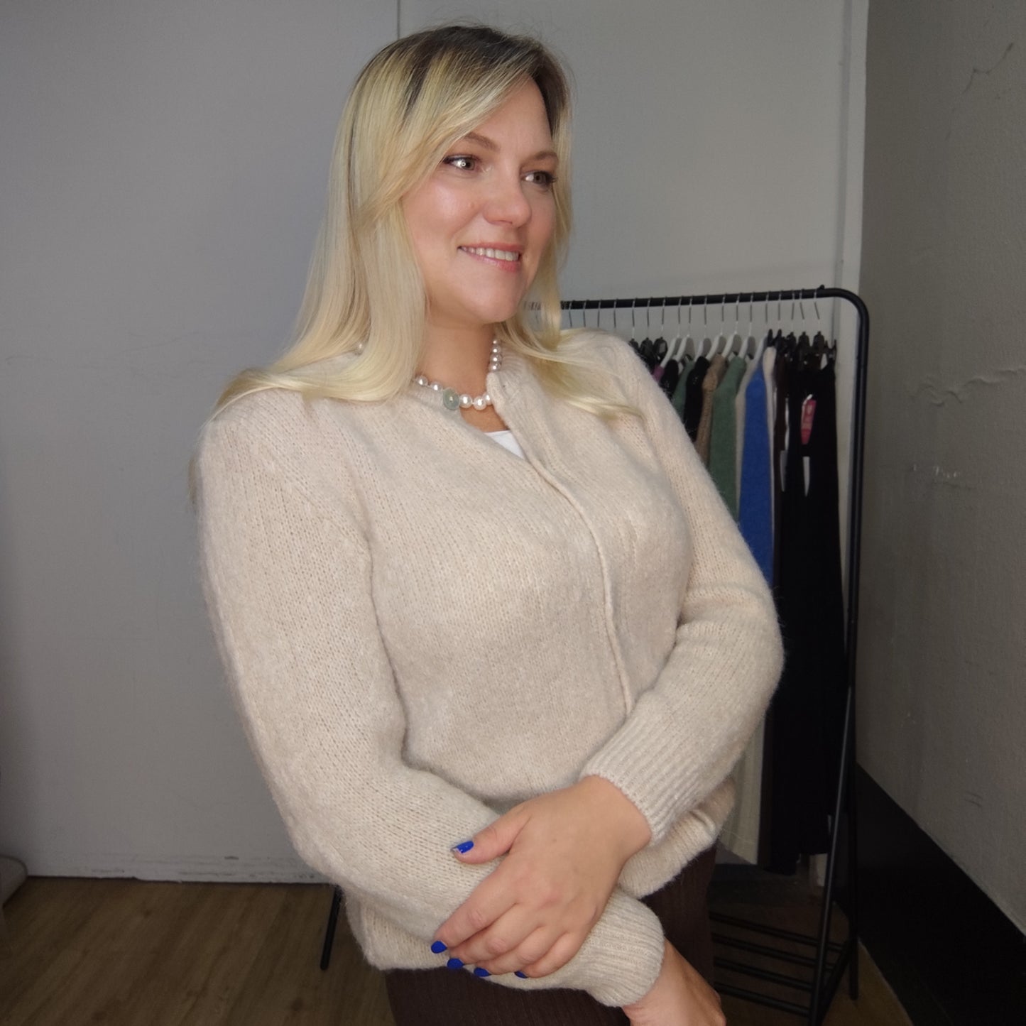 Strickjacke "Vanni" in Beige