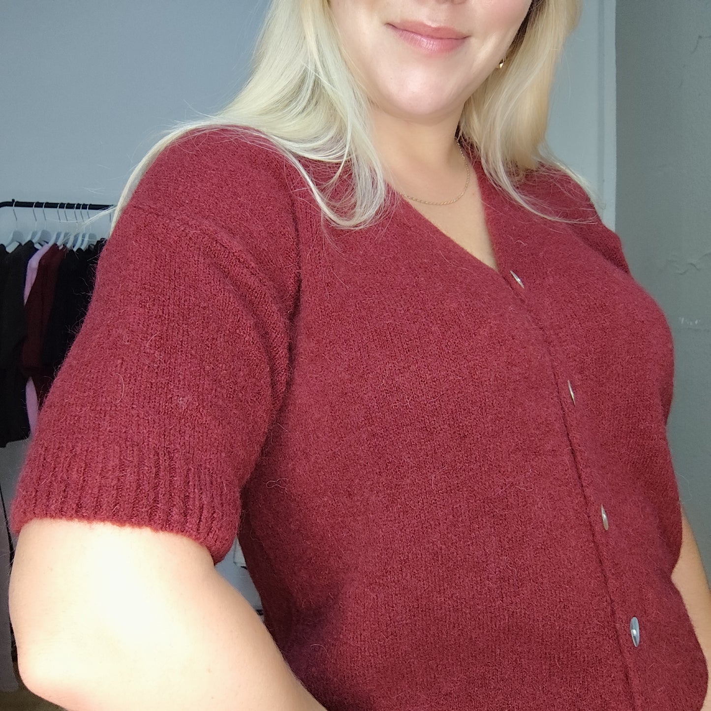 Strickjacke "Alina" in Weinrot
