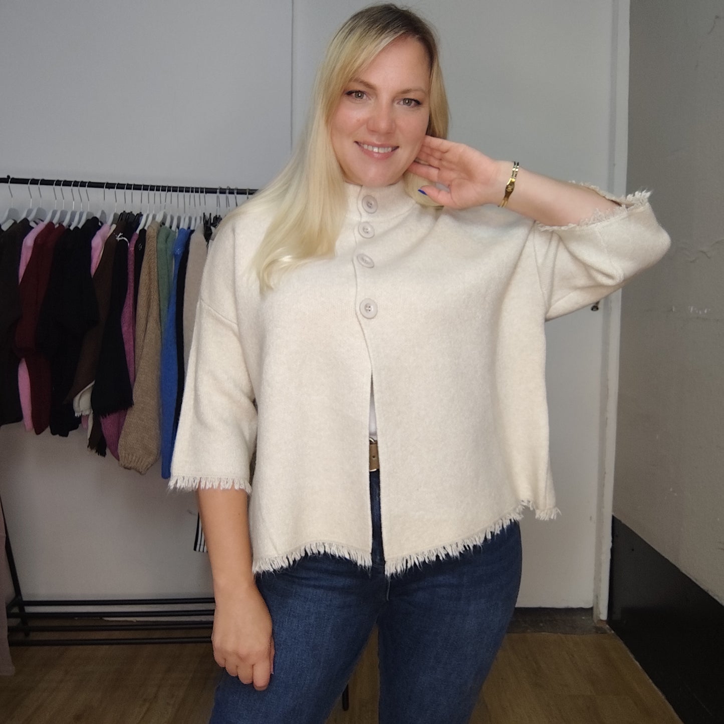 Strickjacke "Eva" in Beige