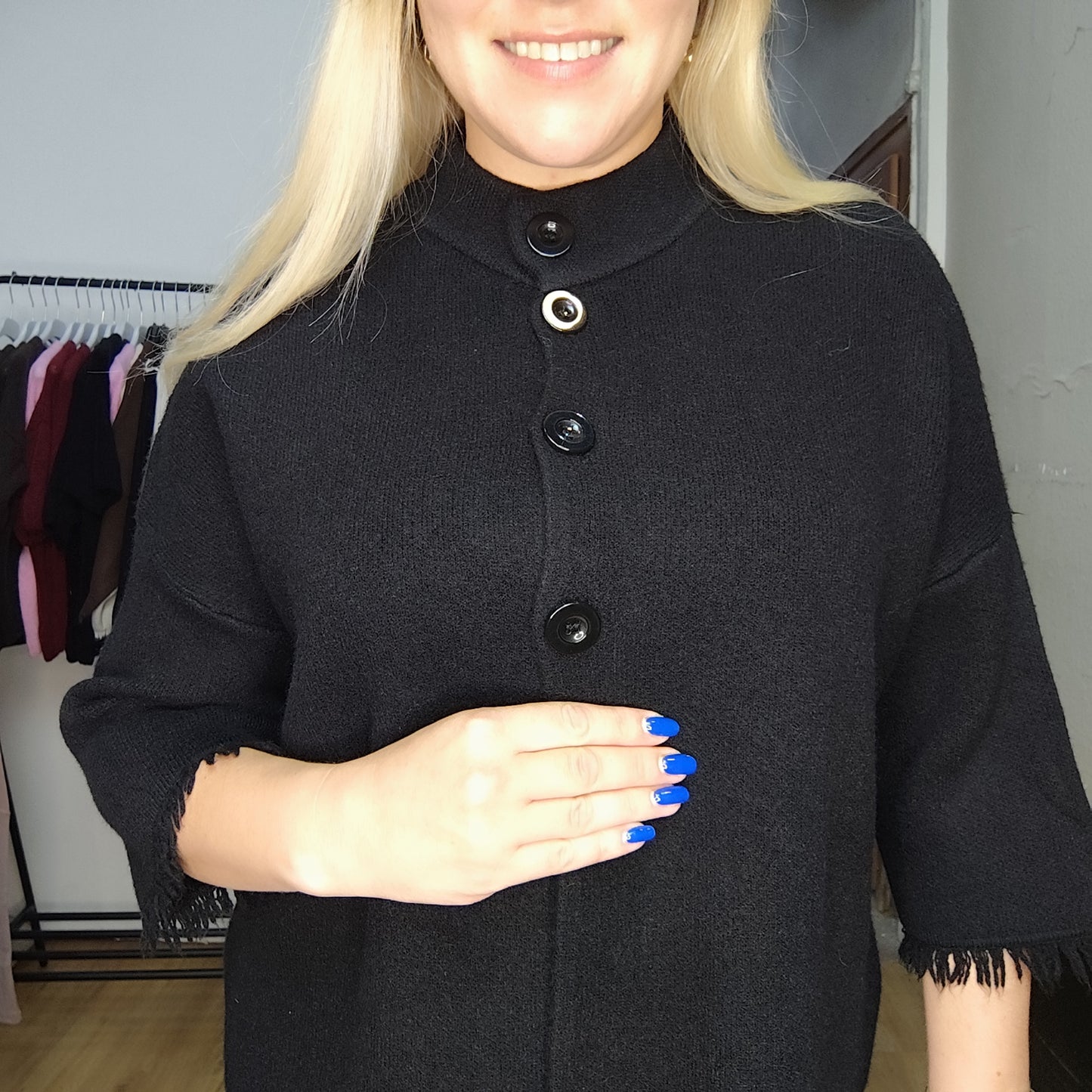 Strickjacke "Eva" in Schwarz