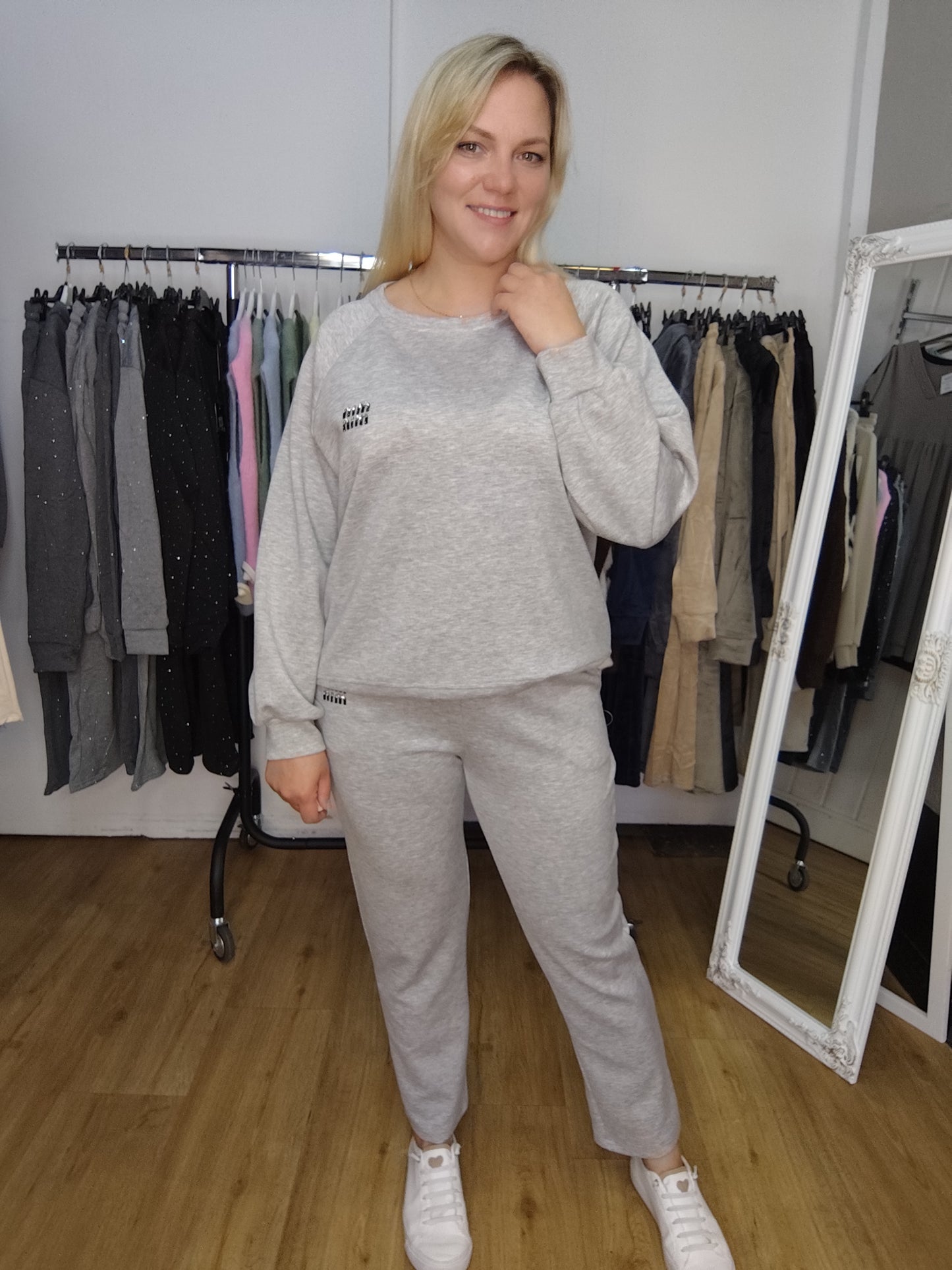 Zweiteiler "Claudia" in Grau