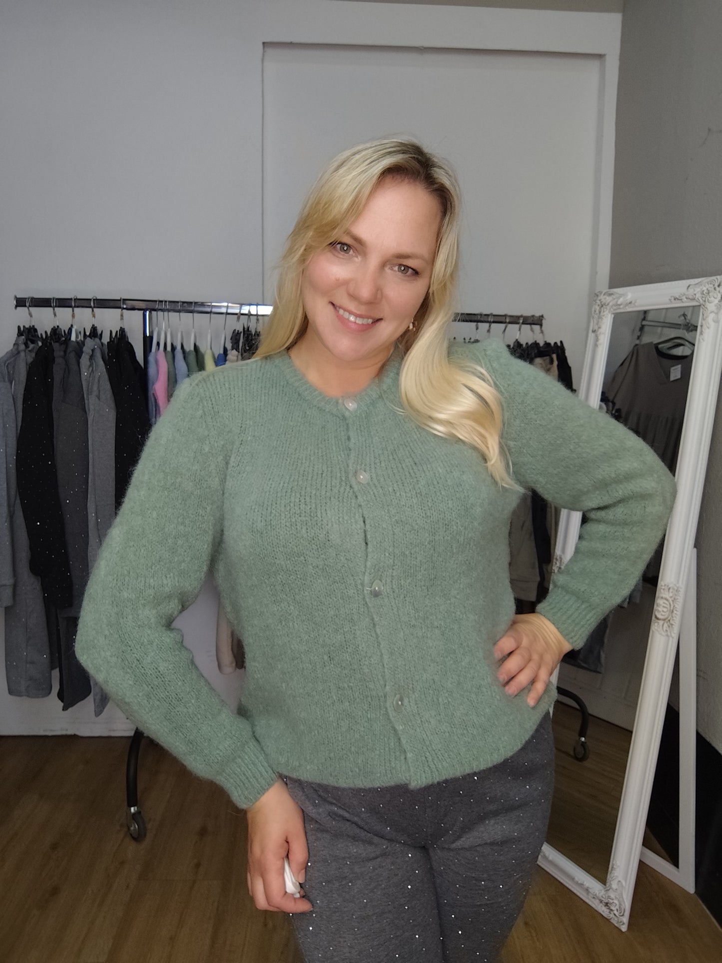Strickjacke "Vanni" in Mintgrün