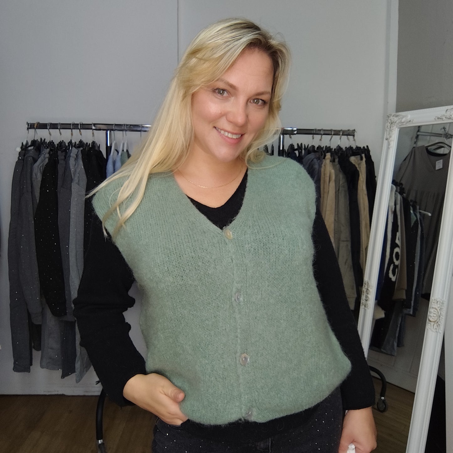 Strickweste "Lisa" in Mintgrün