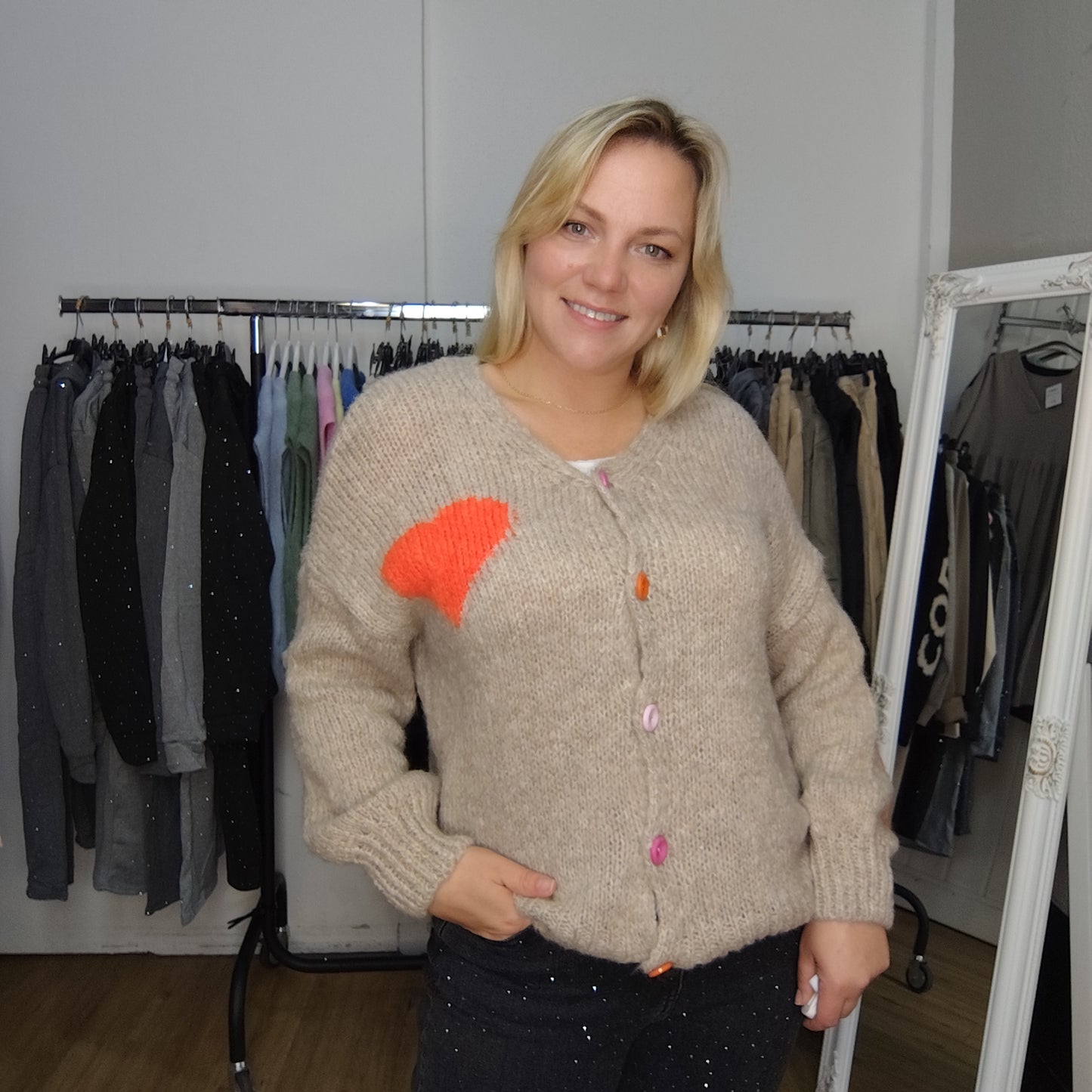 Strickjacke "Luise" in Braun