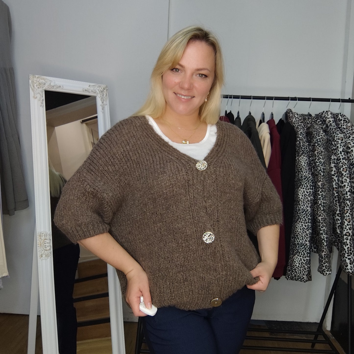 Strickjacke "Cora" in Braun