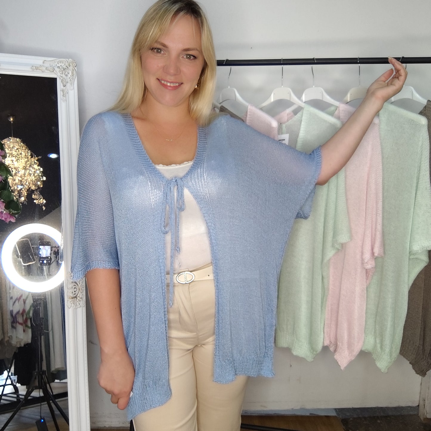 Feinstrickjacke in Blau