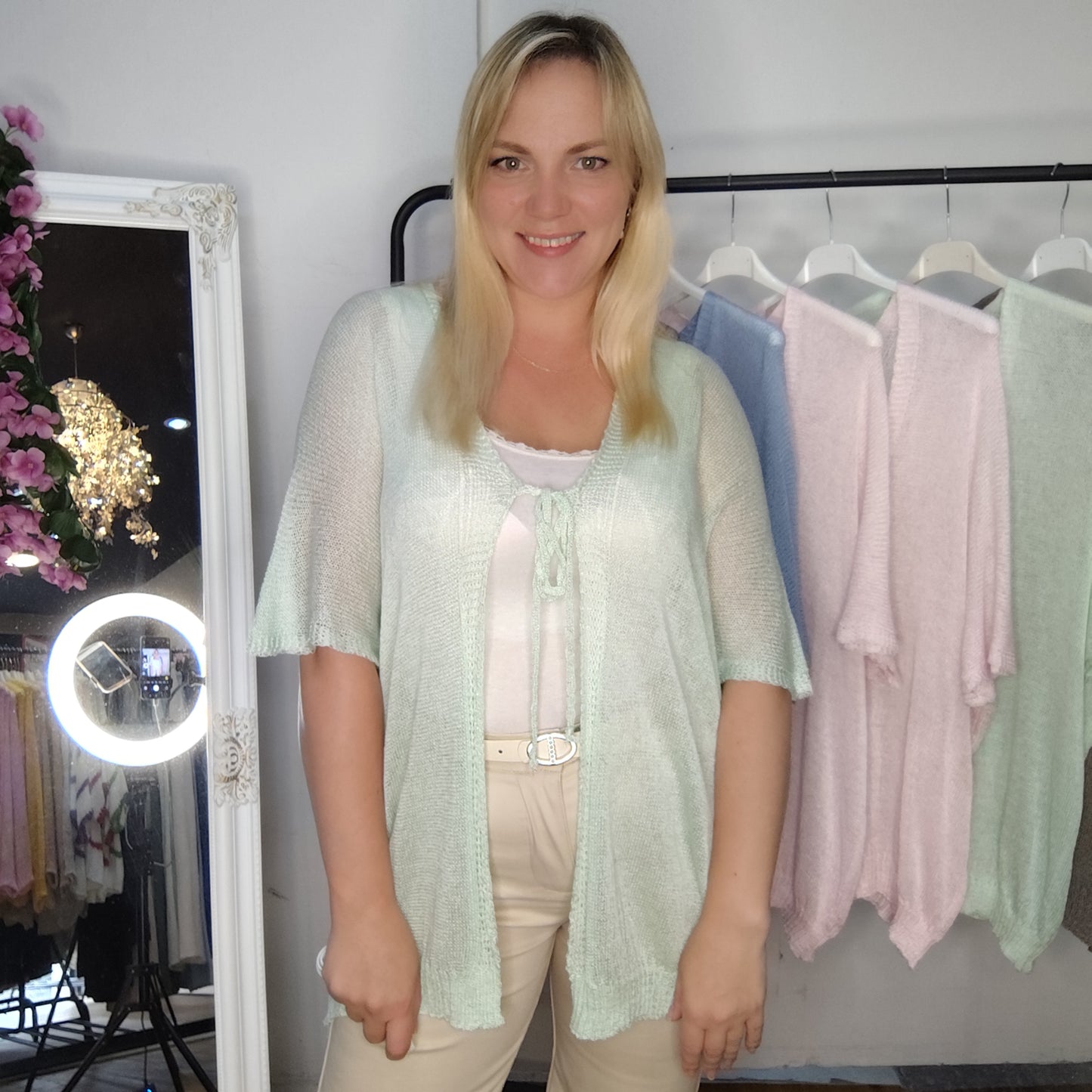 Feinstrickjacke in Mintgrün