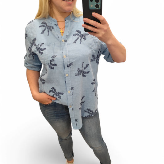 Bluse mit Palmen in Blau