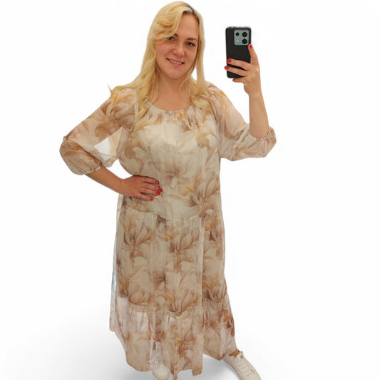 Kleid mit floralem Muster in Beige