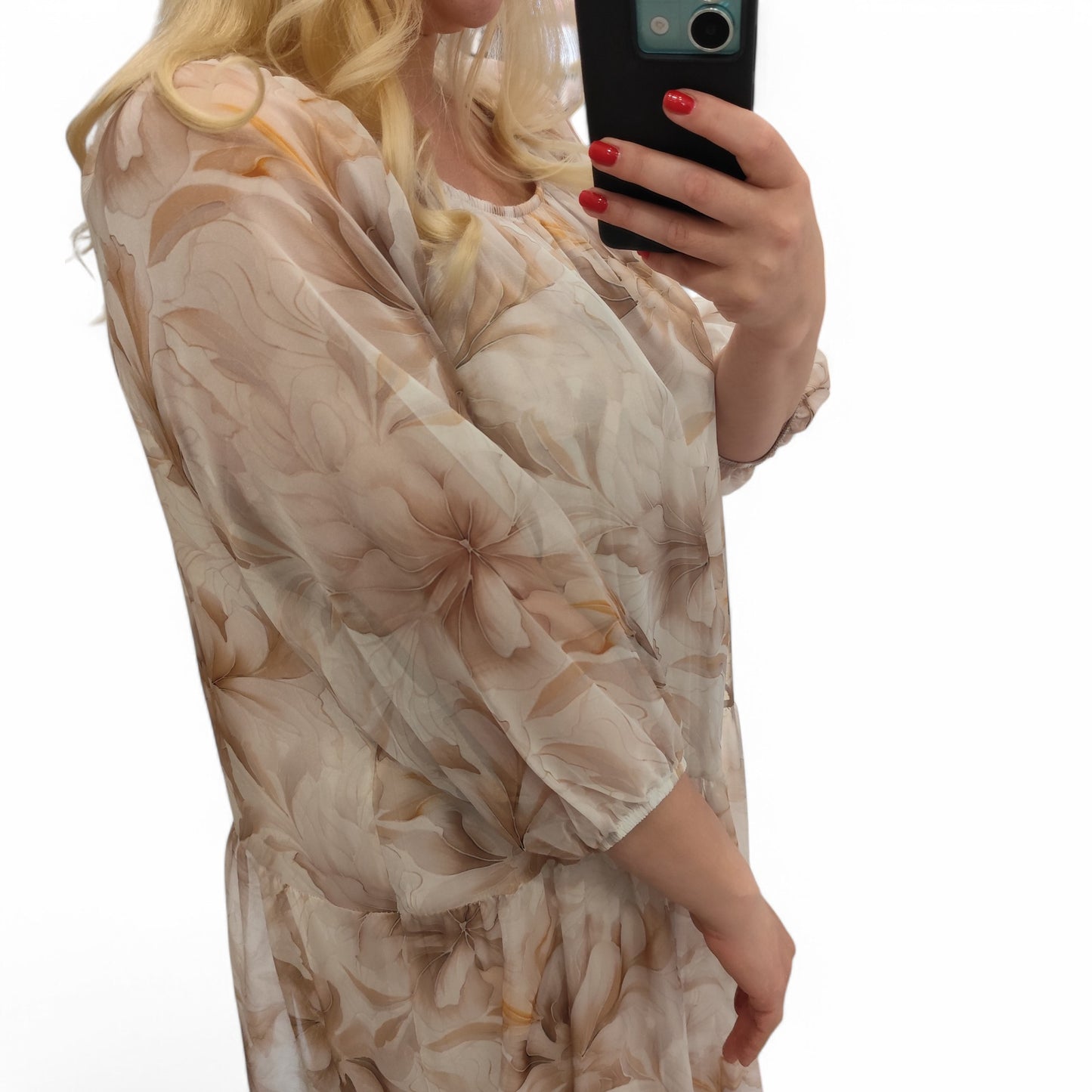 Kleid mit floralem Muster in Beige