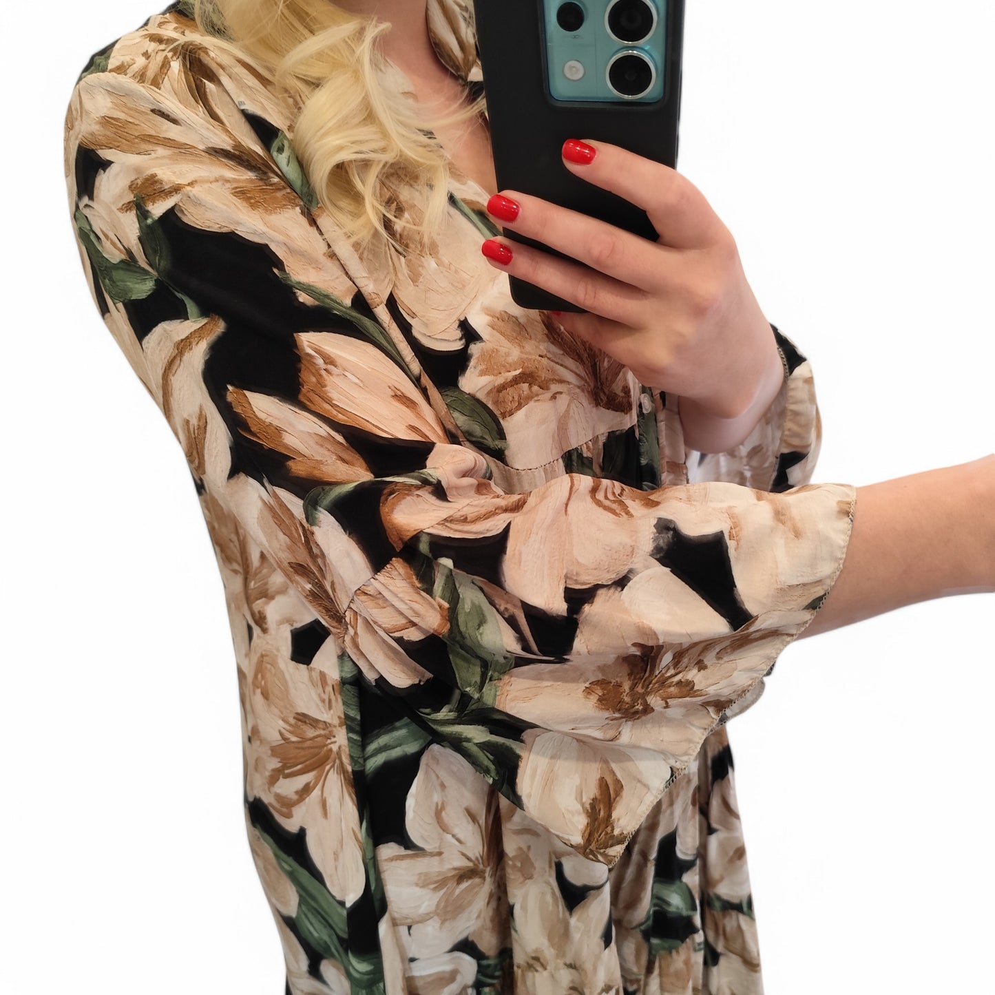 Kleid mit floralem Muster in Beige