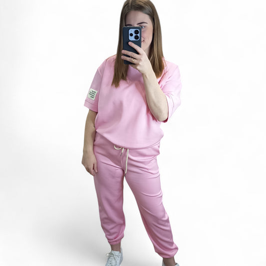 kurzärmliger Jogginganzug/ Jogging Zweiteiler in Rosa