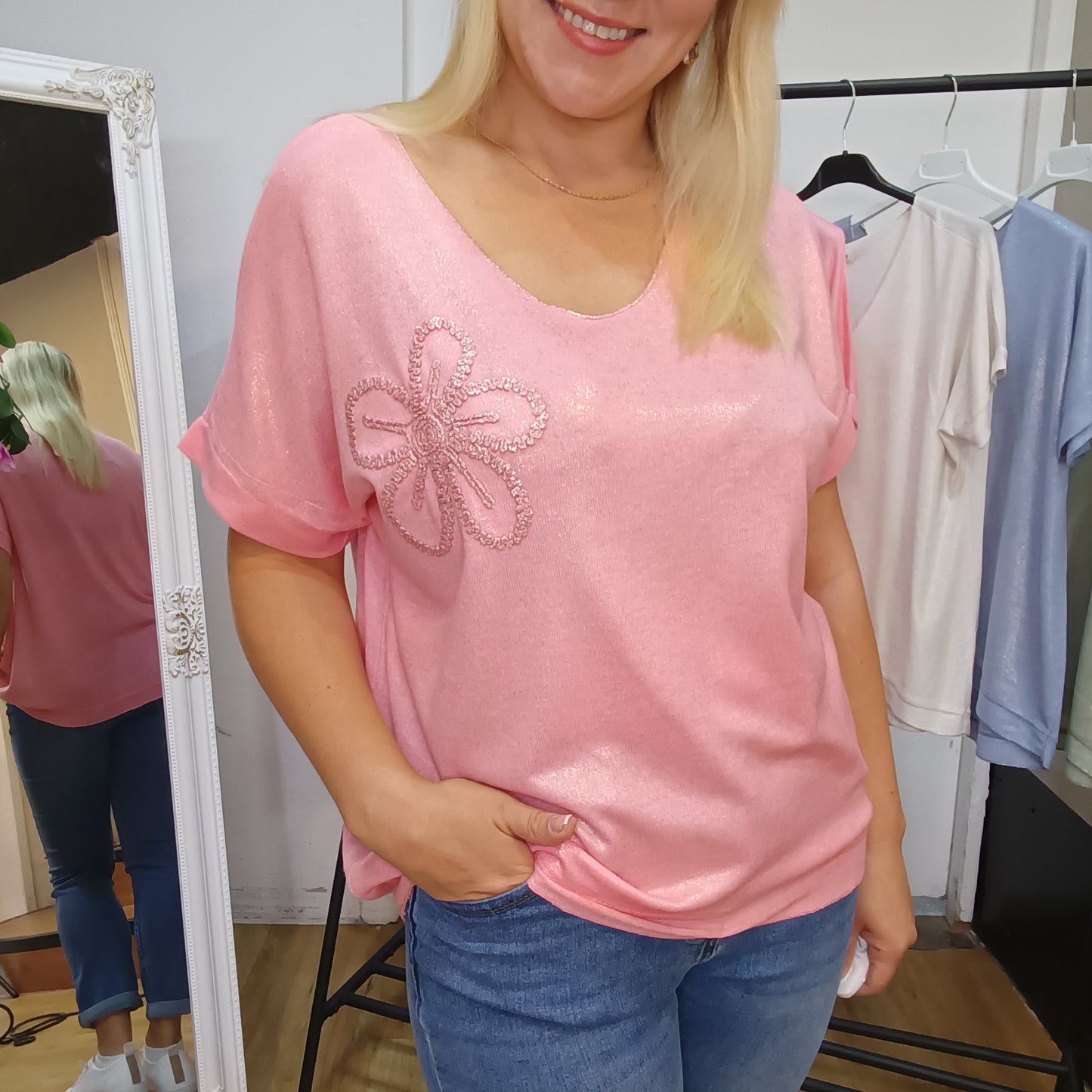 Schimmerndes Kurzarm-Shirt in Rosa