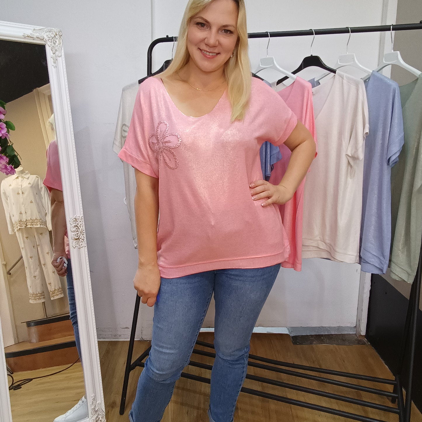Schimmerndes Kurzarm-Shirt in Rosa