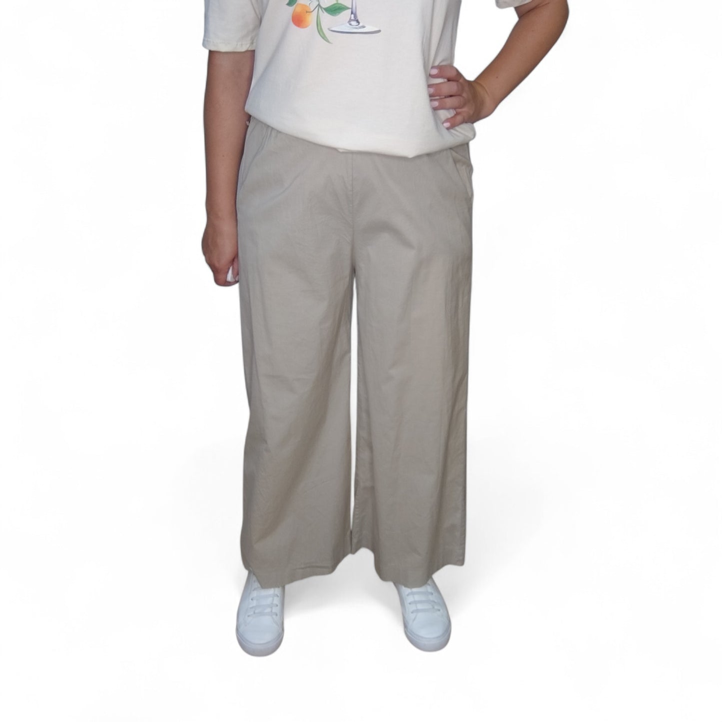 Weite Stoffhose in Beige