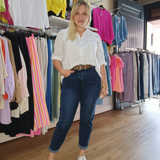 Slim Fit Jeans mit Gürtel