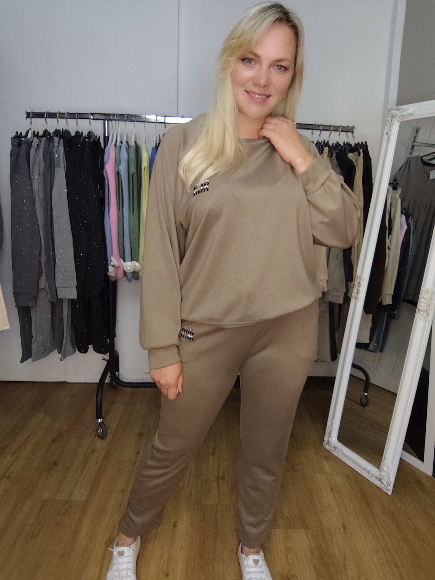 Zweiteiler "Claudia" in Braun