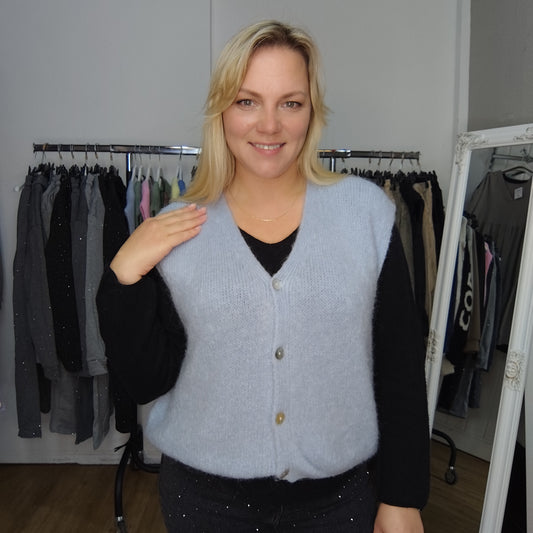 Strickweste "Lisa" in Hellblau
