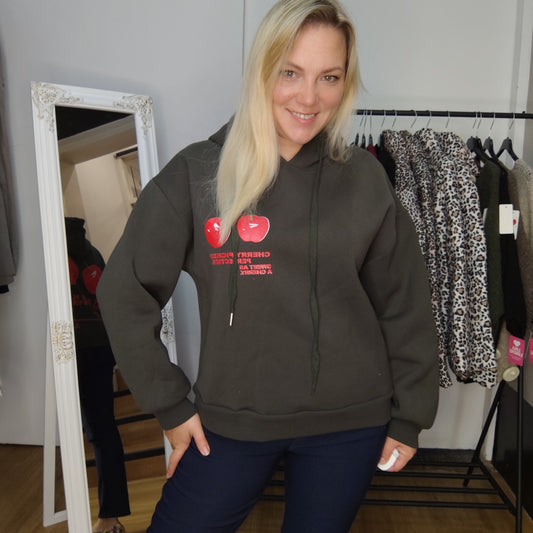 Pullover "Cherry" in Olivgrün