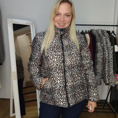 Steppjacke "Marta" mit feinem Leomuster