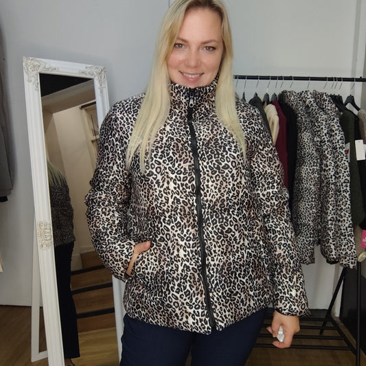 Steppjacke "Marta" mit feinem Leomuster